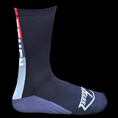 Seven Seven Design Pantona Red Socks